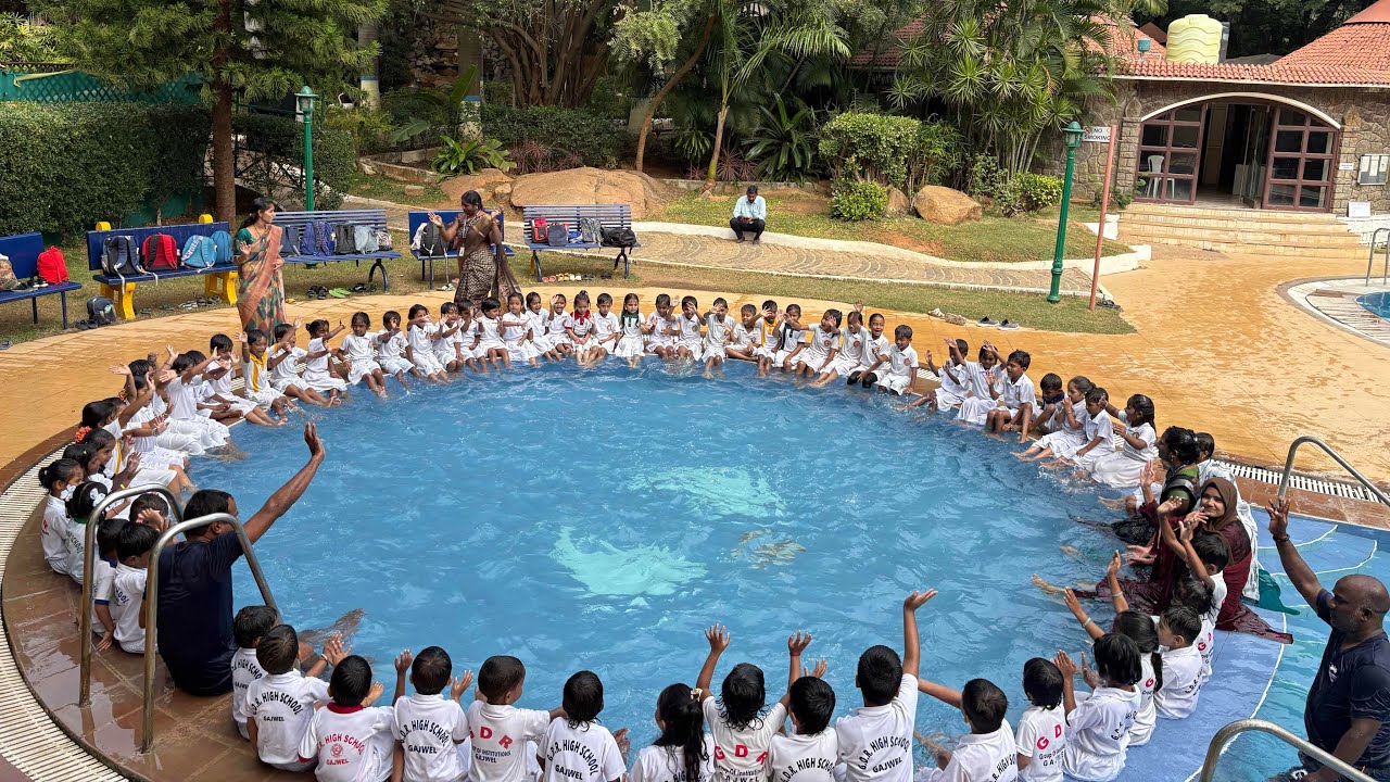 LKG UKG &1st classes tour to celebrity resort. #tour #school #celebration #entertainment 