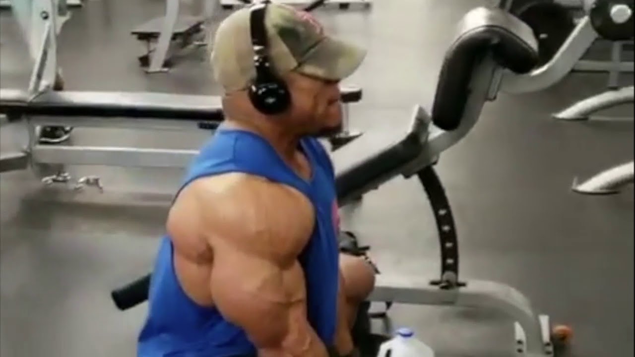 EN Athlete David Henry Training For Mr. Olympia 212 2018