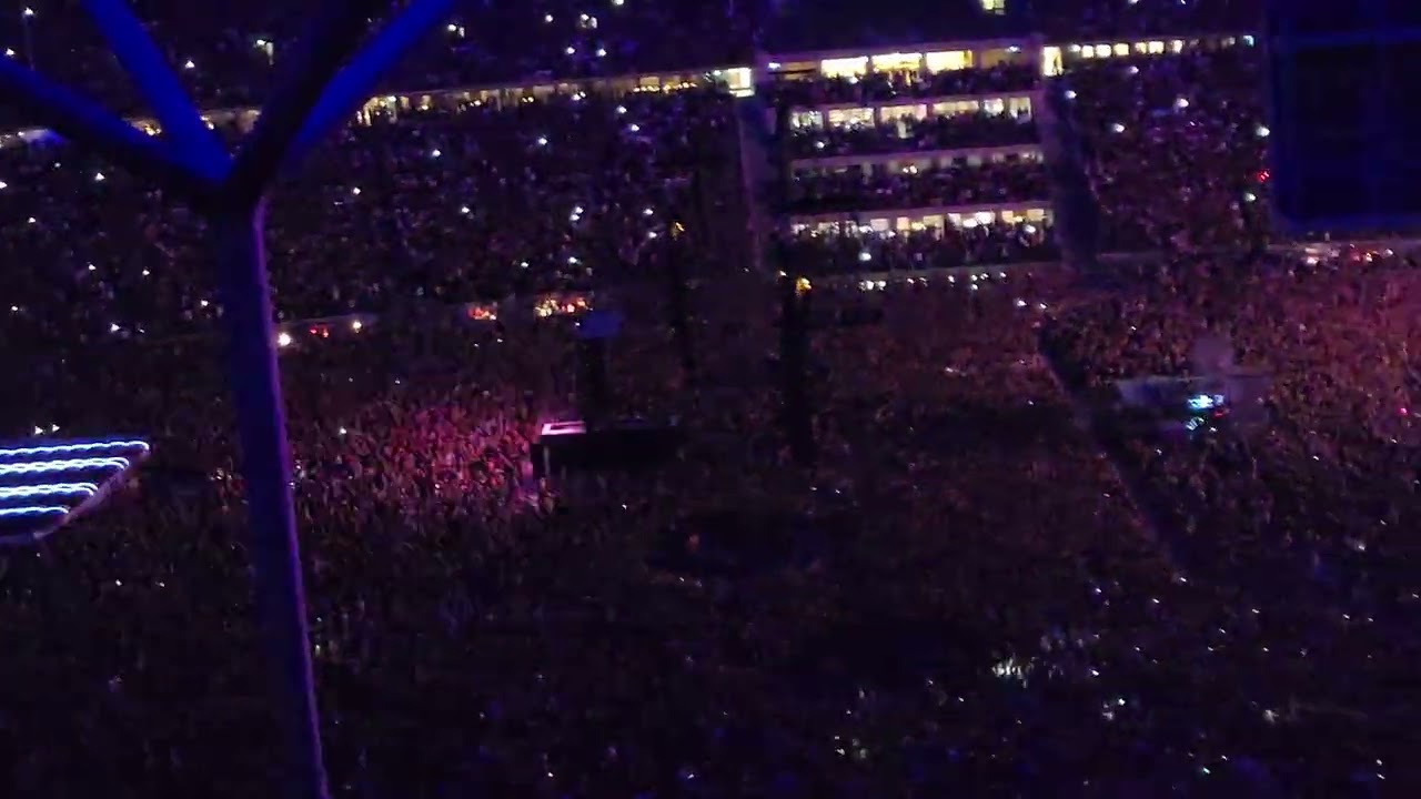 7.7.23 berlin just cant get enough dm