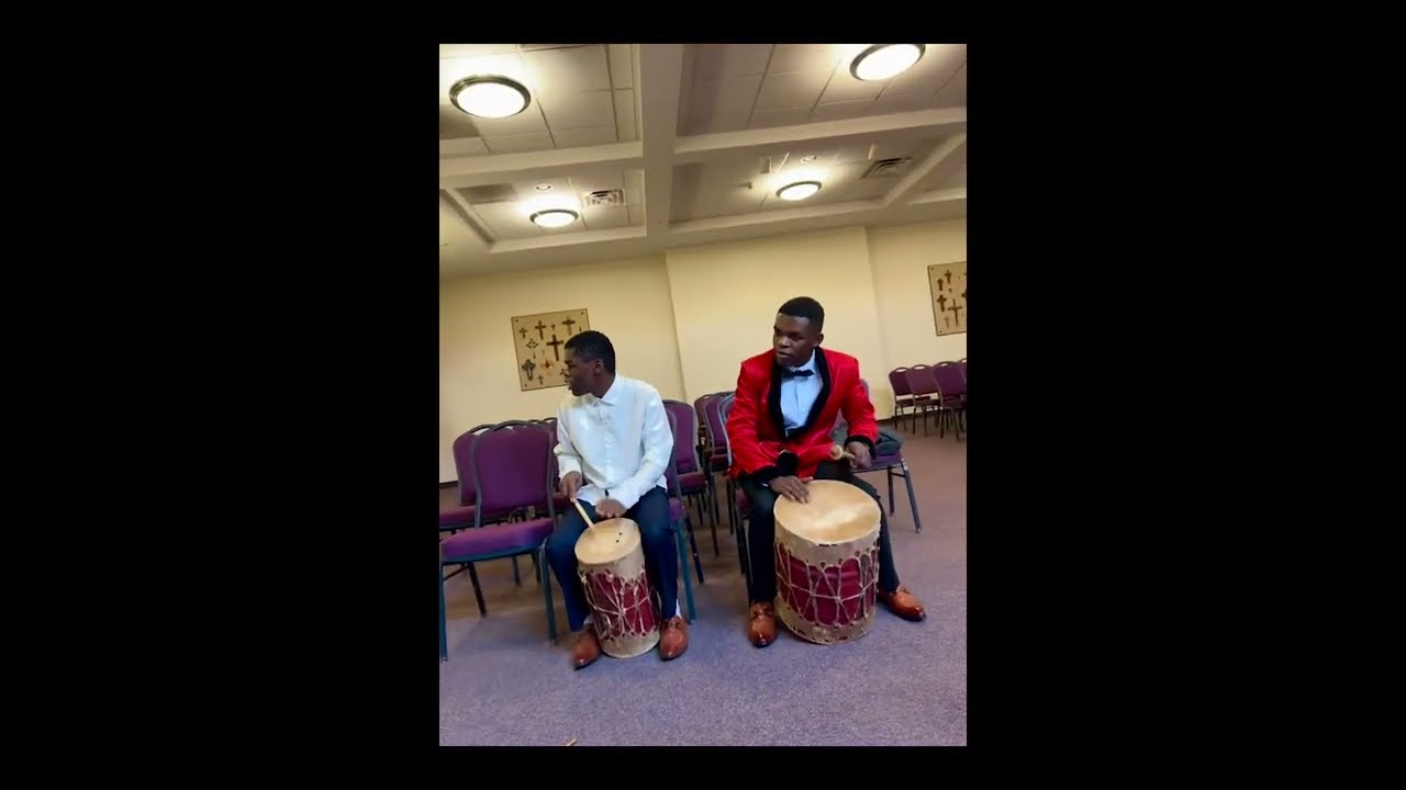 Chumba Cha Maombi Pa Utah| Nimeona Kuni Pamoja Na Moto Walakini Kondoo Sijaiona| (VOJCFAN)