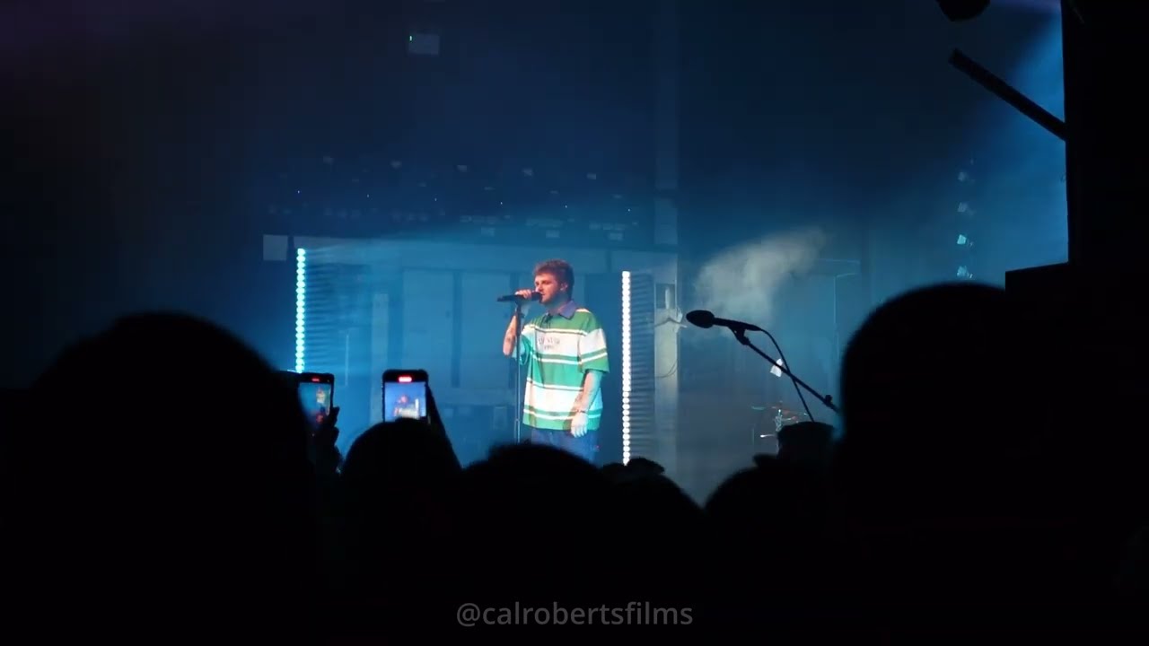 Alex Warren - Troubled Waters - Live in Birmingham 24th March 2025