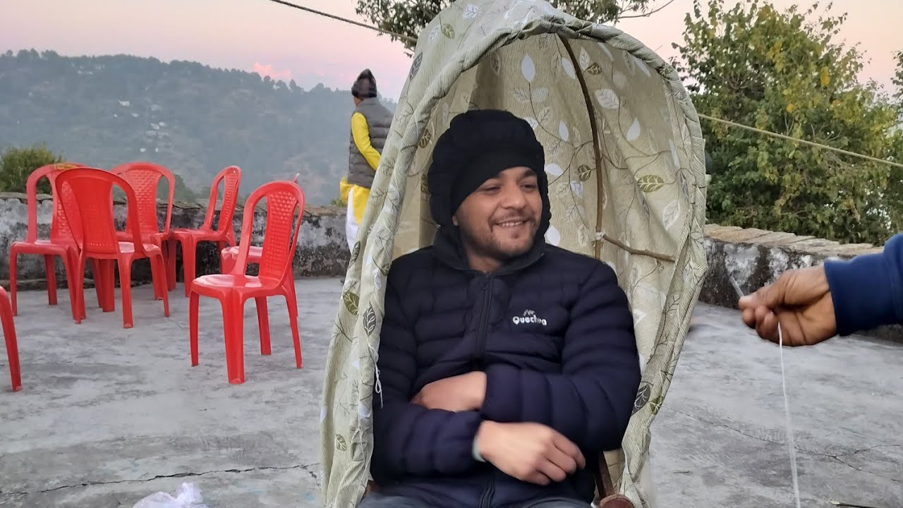यहां कुछ न कुछ चलता रहता है 