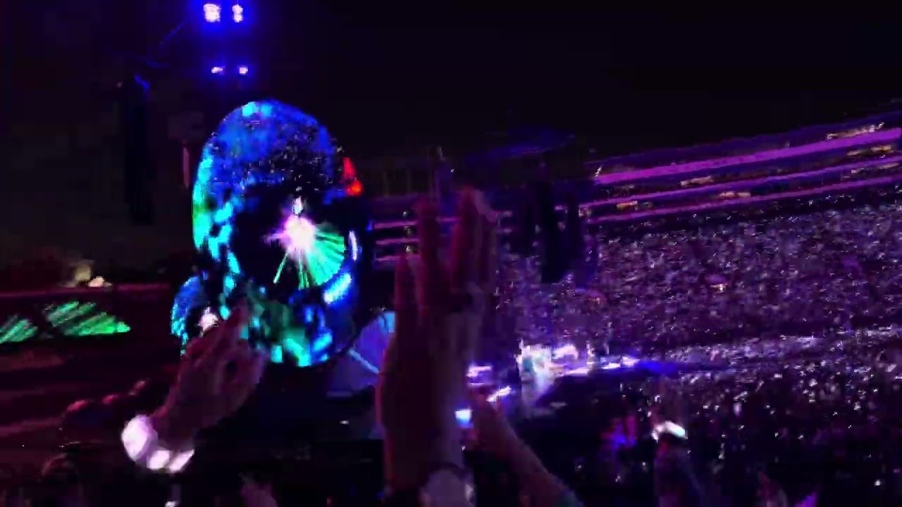 Sky Full Of Stars - Coldplay live @ Rosebowl 2023
