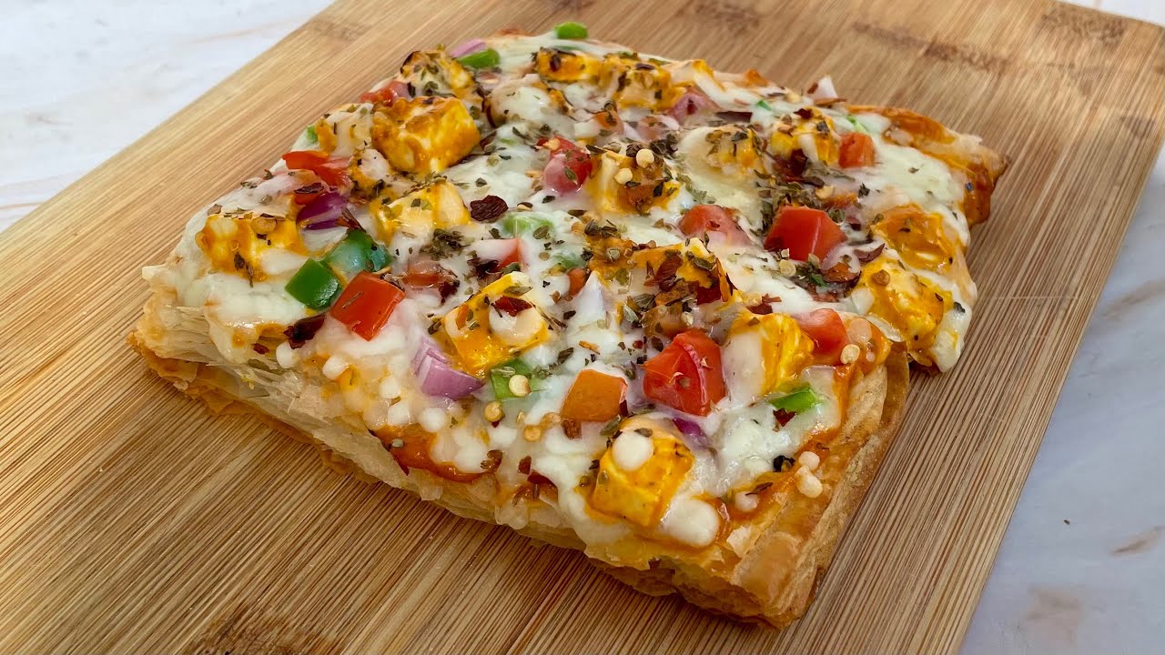 Crispy Patty Pizza in 5 Mins in Kadai | Street Style Patty Pizza | Aloo Patties Pizza | Aloo Patties
