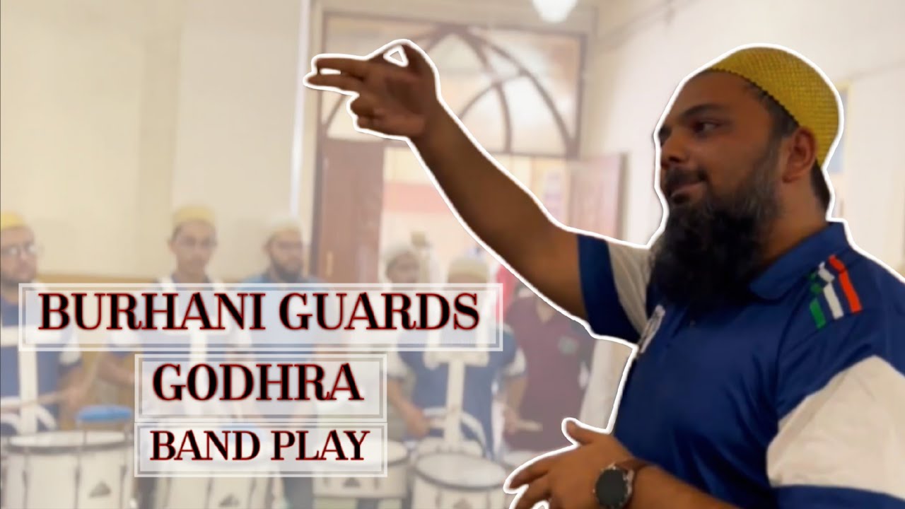 Burhani Guards Godhra Band Performing In Milaad Carnival #godhracity #burhaniguards #band #bandplay 