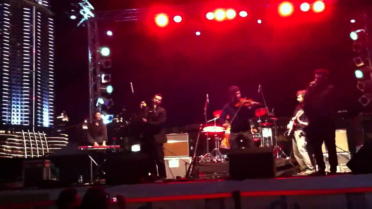 Mashrou' Leila - Fasateen - live in Dubai