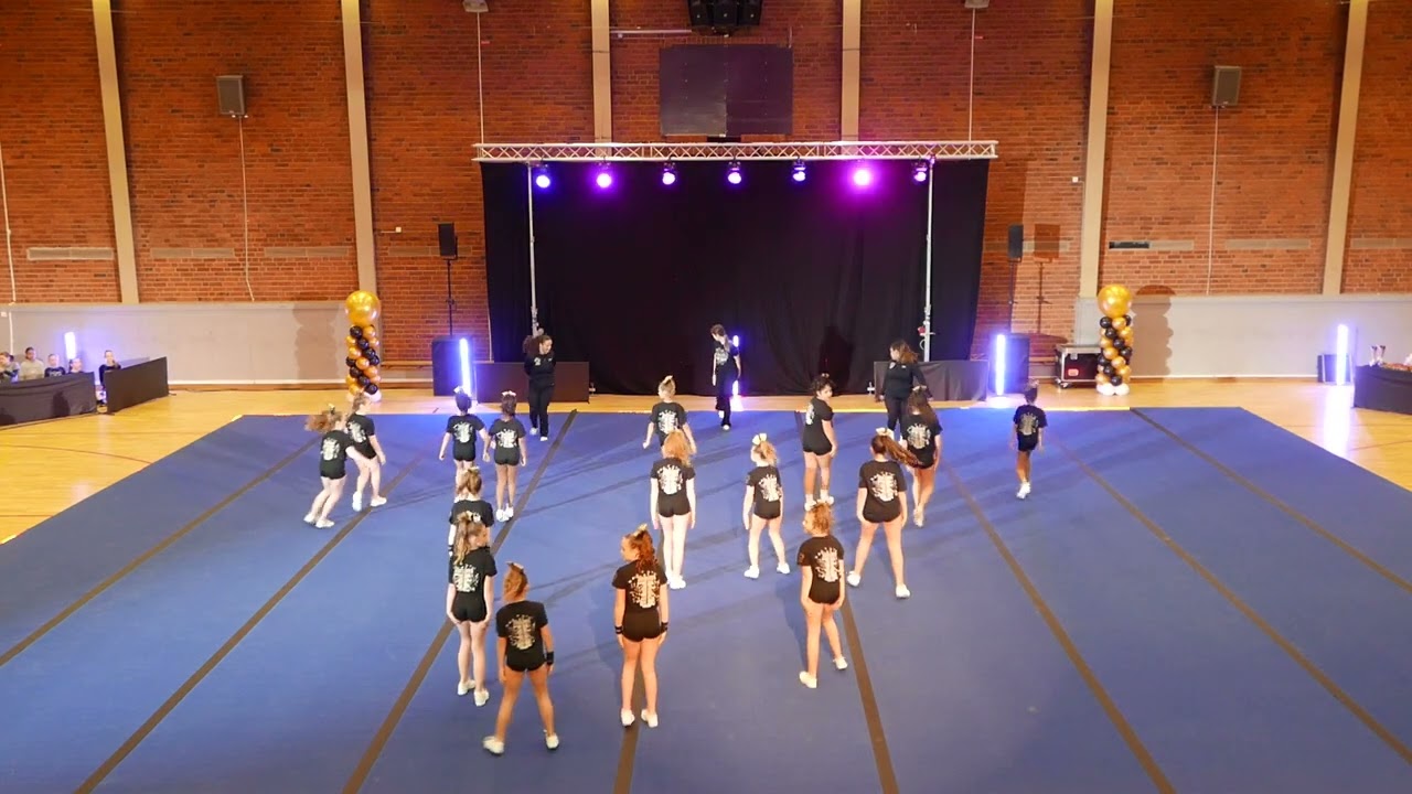 SWC2024 SOL GF STARS ASTRONAUTS