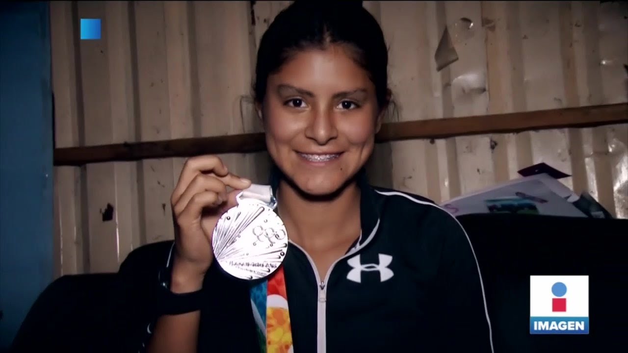 Sofía vende comida para ganar medallas; su sueño es tener una presea olímpica | Yuriria Sierra