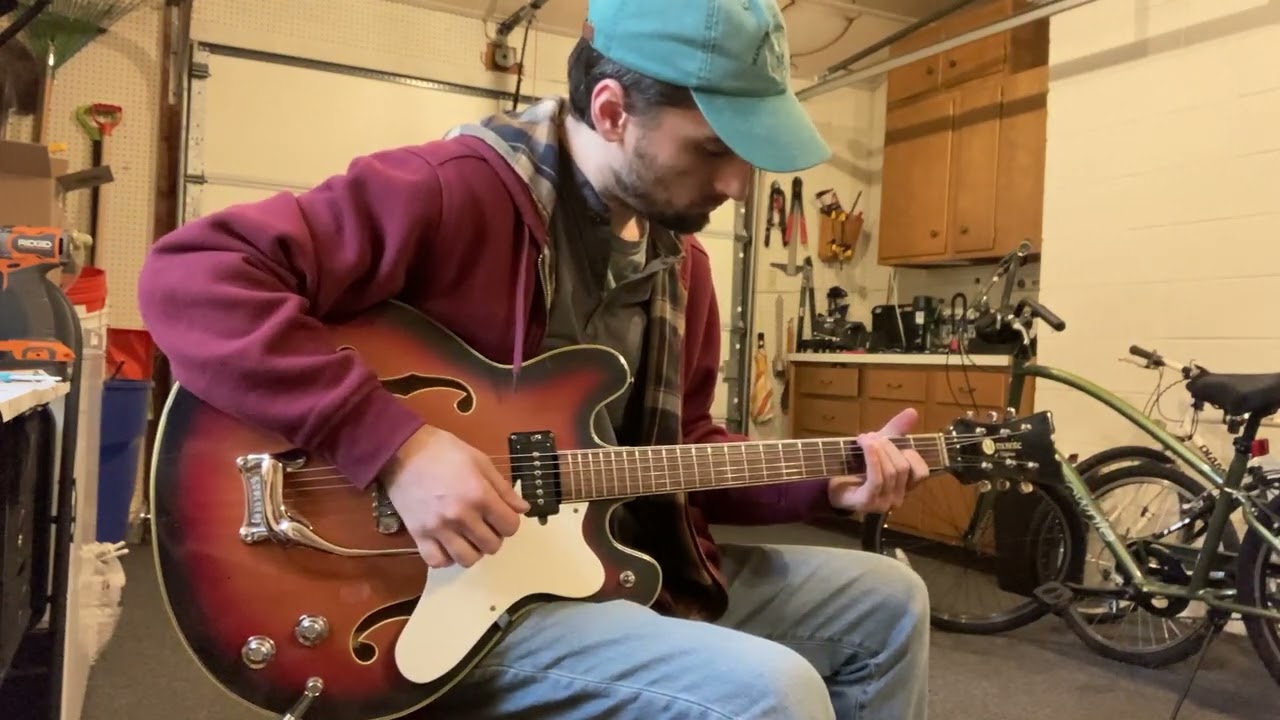 1965 Mosrite Celebrity Demo