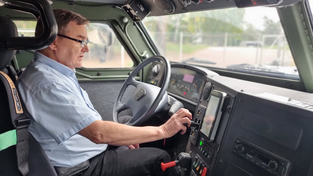 &Aring;ktur med Sisu GTP p&aring; Sisu Autos testbana i Karis.