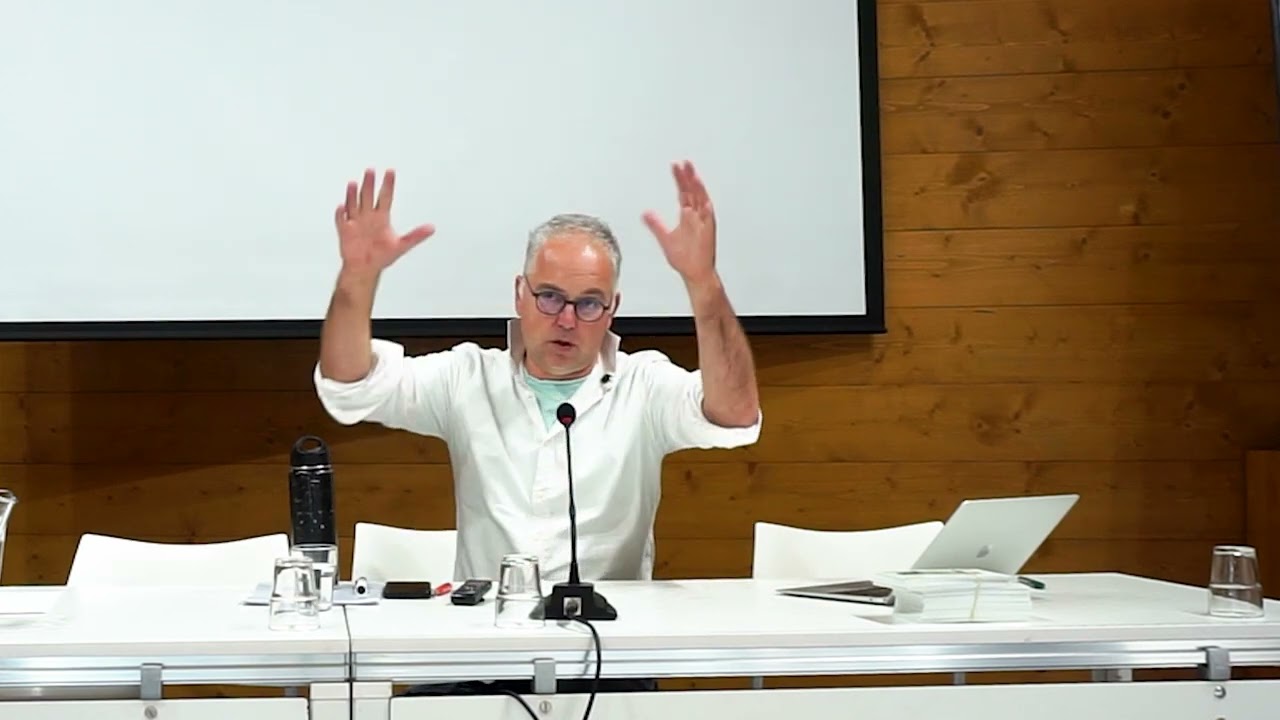 Axel Gosseries (UCLouvain). WHAT DO CITIES OWE VILLAGES?