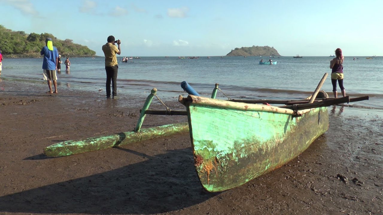Défi du fundi – Course de pirogues 2015