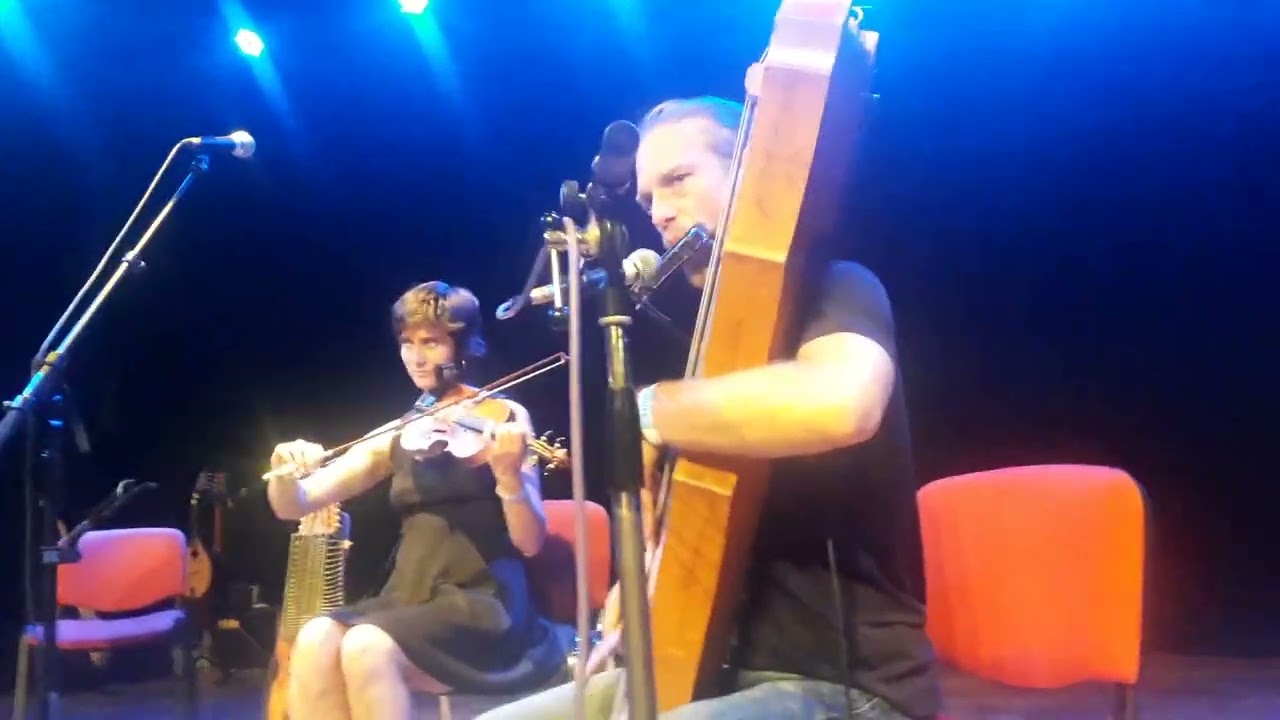Clica Drona - Scottish + Rondeau en couple (les 10 heures du folk à Chartrettes - 27 mai 2023)