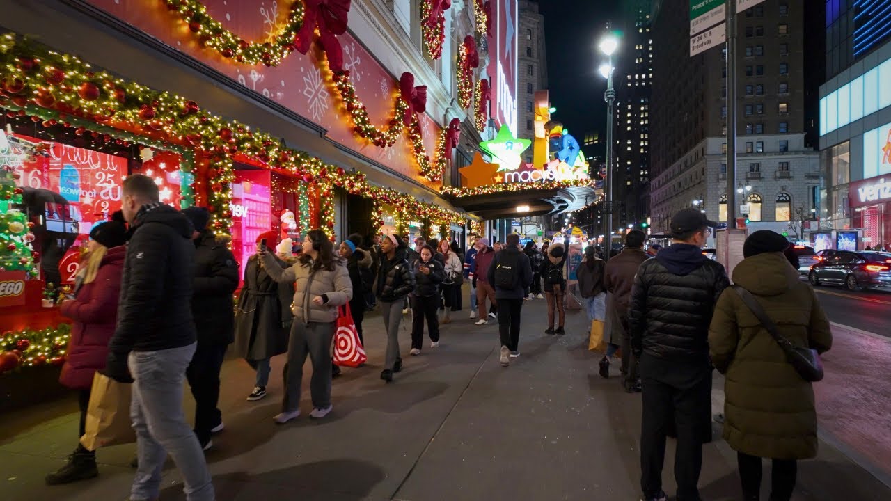 Exploring New York Christmas - Hudson Yards to Macy's | 4K HDR