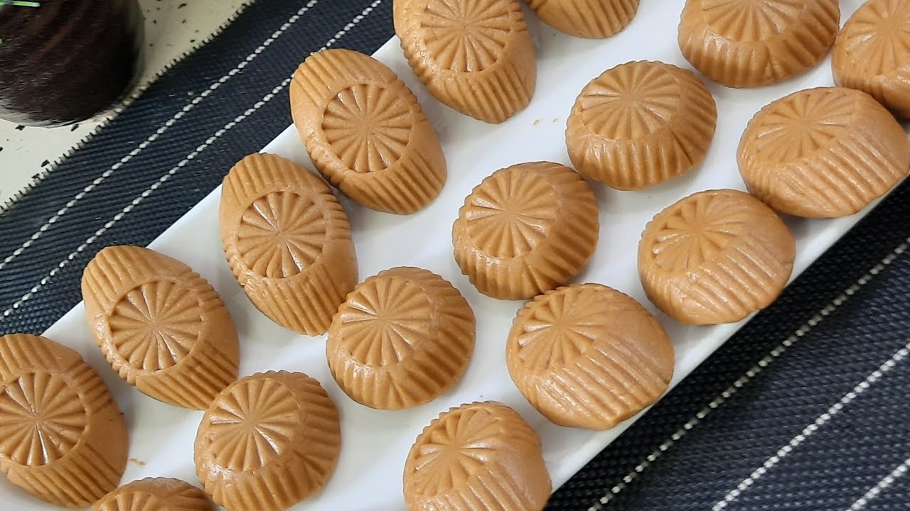 معمول العيد بالتمر وبعجينة البسكويت بدون فرن في 10) دقائق فقط وصفة سهلة التحضير والطعم لا يقاوم  😋👌