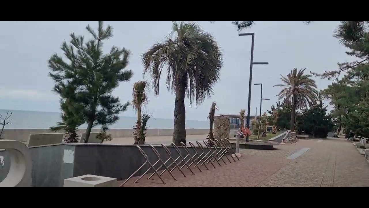 О СЕБЕ, О ЖИЗНИ В КОБУЛЕТИ, НЕ ВЫДУМЫВАЙТЕ ЗА МЕНЯ, ТАК ЛИ НУЖНО ВНЖ.