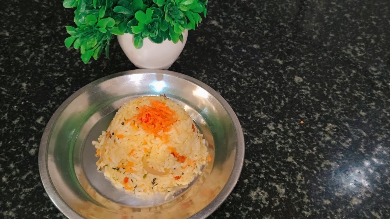 Carrot chitrana recipe#simple recipes#morning breakfast recipes#5minutes recipe#ಕ್ಯಾರೆಟ್ ಚಿತ್ರಾನ್ನ❤️