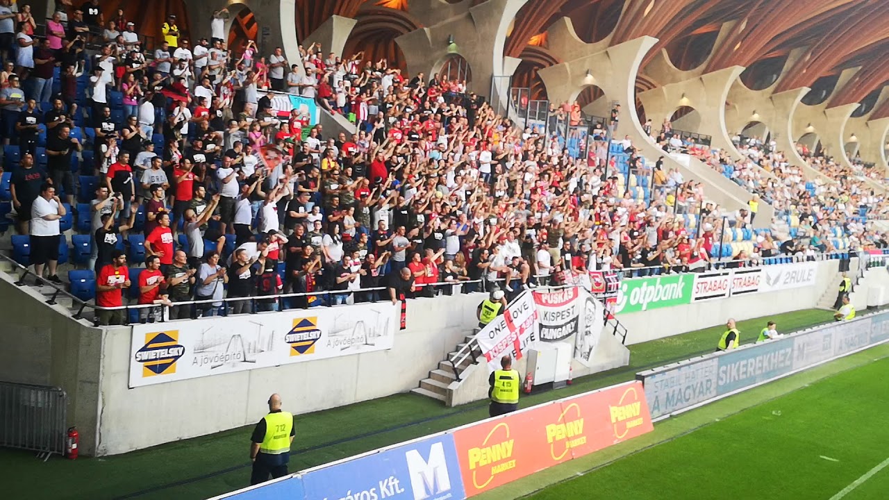 Ultras Kispest '91 on tour Felcs&uacute;t