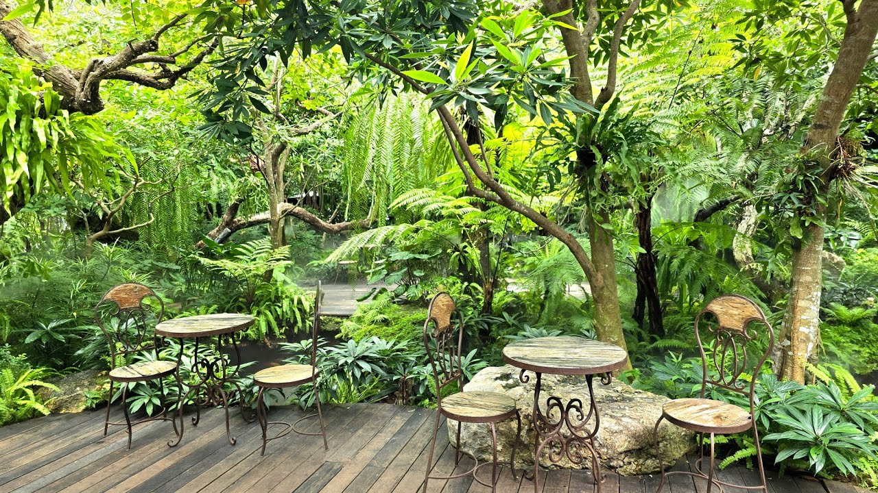 Revisiting Nonthaburi's Garden of Eden hidden gem, one yr later, still as luxuriant & lush as ever.