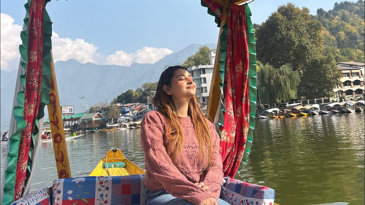 Shrinagar Day 1: Not a Good Start 😫| Bad Hotel, Poor Food & Local Market Tour 