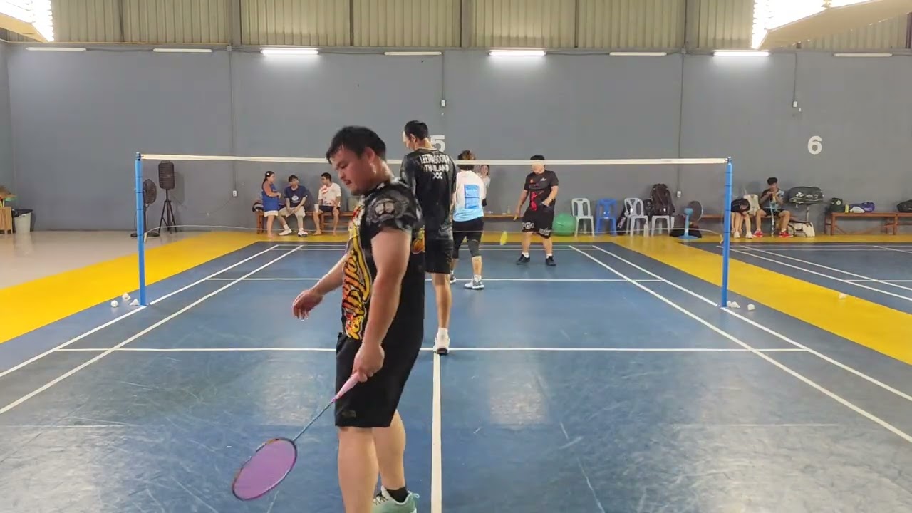 20251219 ก๊วนคนรักแบด ตูน + โนช VS ก๊อต + ฟิต สนาม NC Court พิษณุโลก ขอบคุณที่มาตีด้วยกันนะครับ