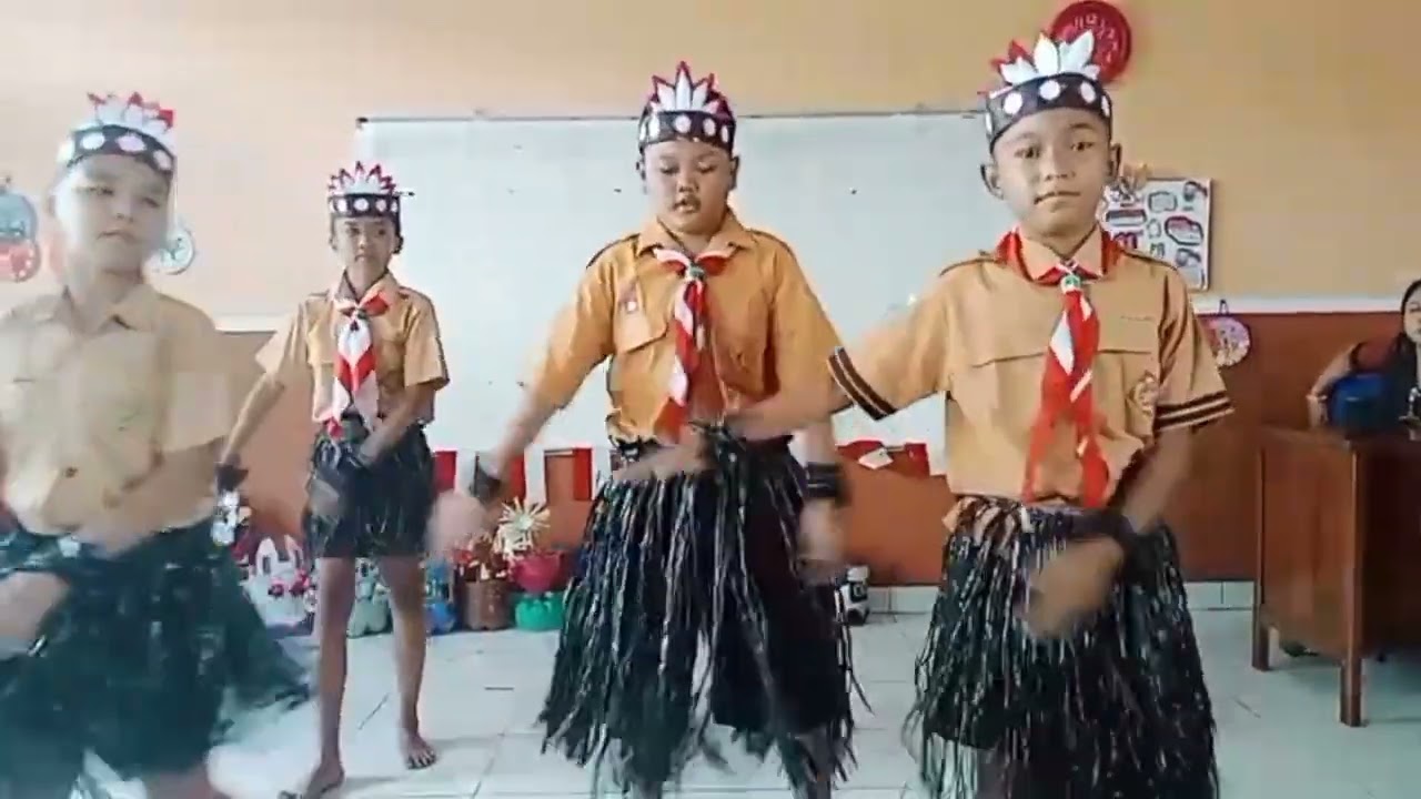 TARIAN SAJOJO DARI BAGUS AZKA DKK KELAS 5 A