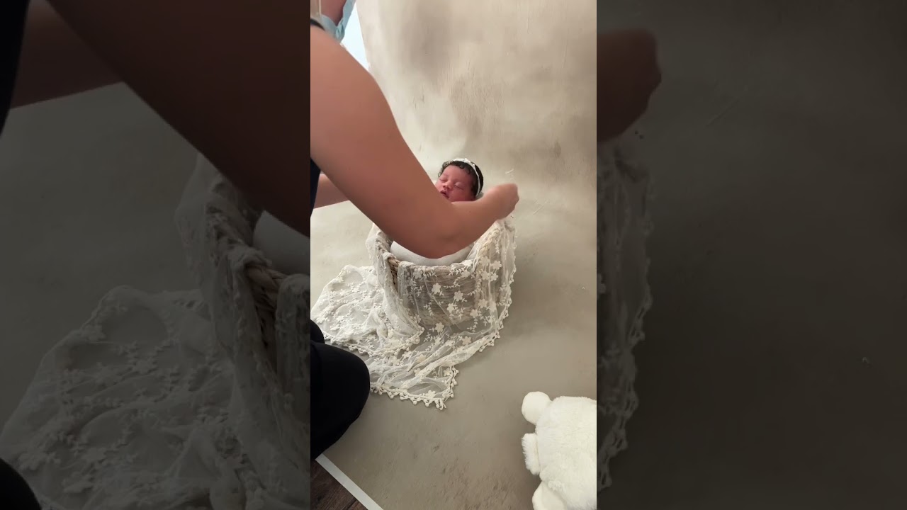 Newborn posing in a bucket. #newbornposing #newbornphotography