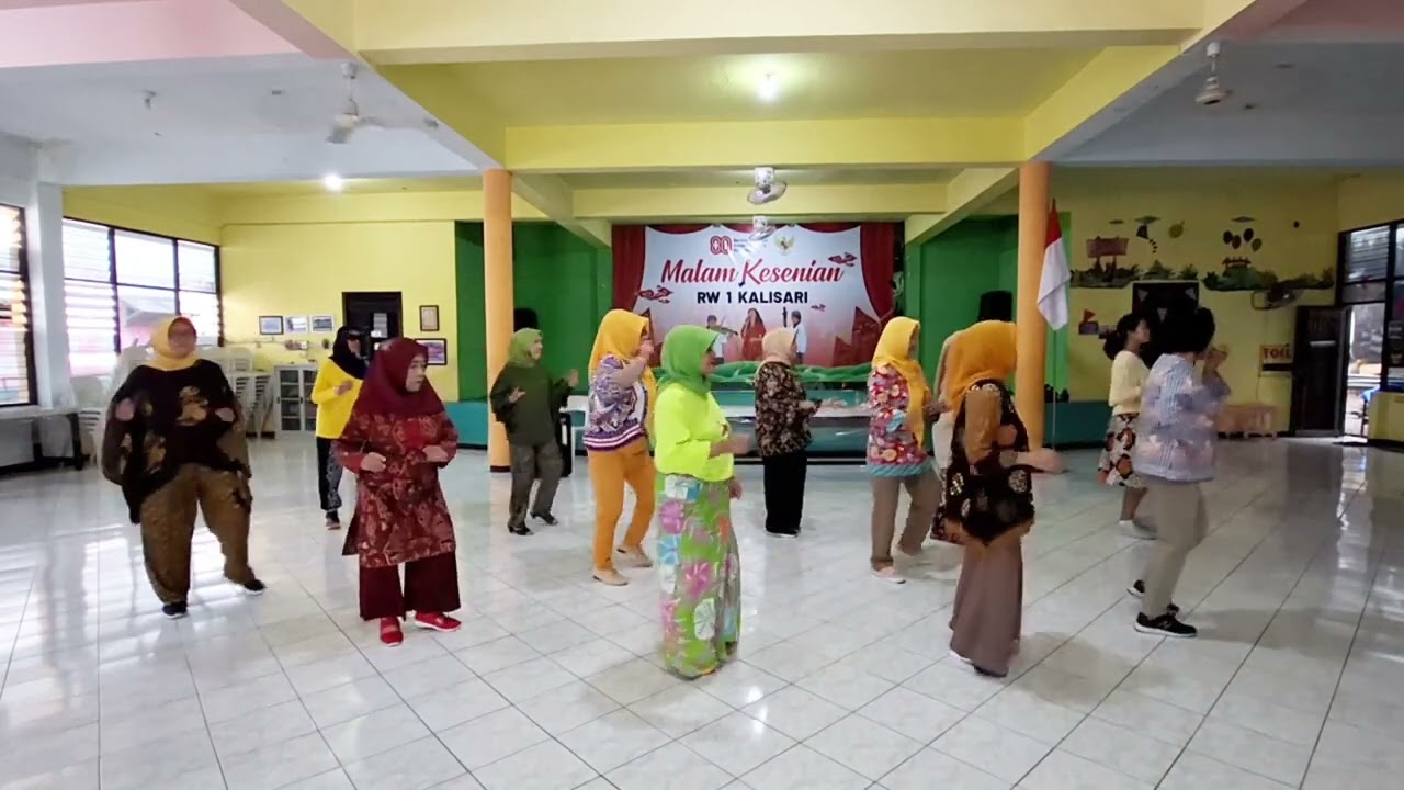Andaikan Line Dance by Sanggar Ceria Coach : Wiwik Widiani - Vlog | Itta KD Channel