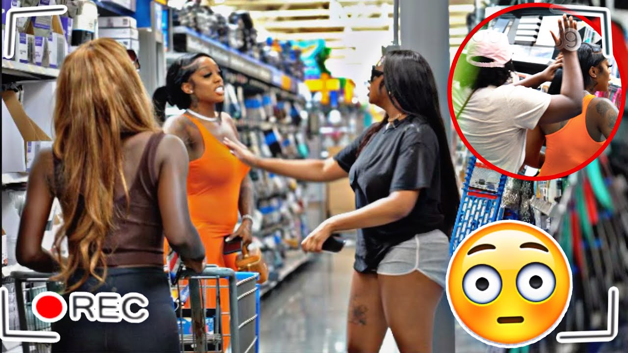 Bumping random strangers w/ @ItsKiannaJay  PT.5.. *SHE TRIED TO GRAB HER HAIR😱 *