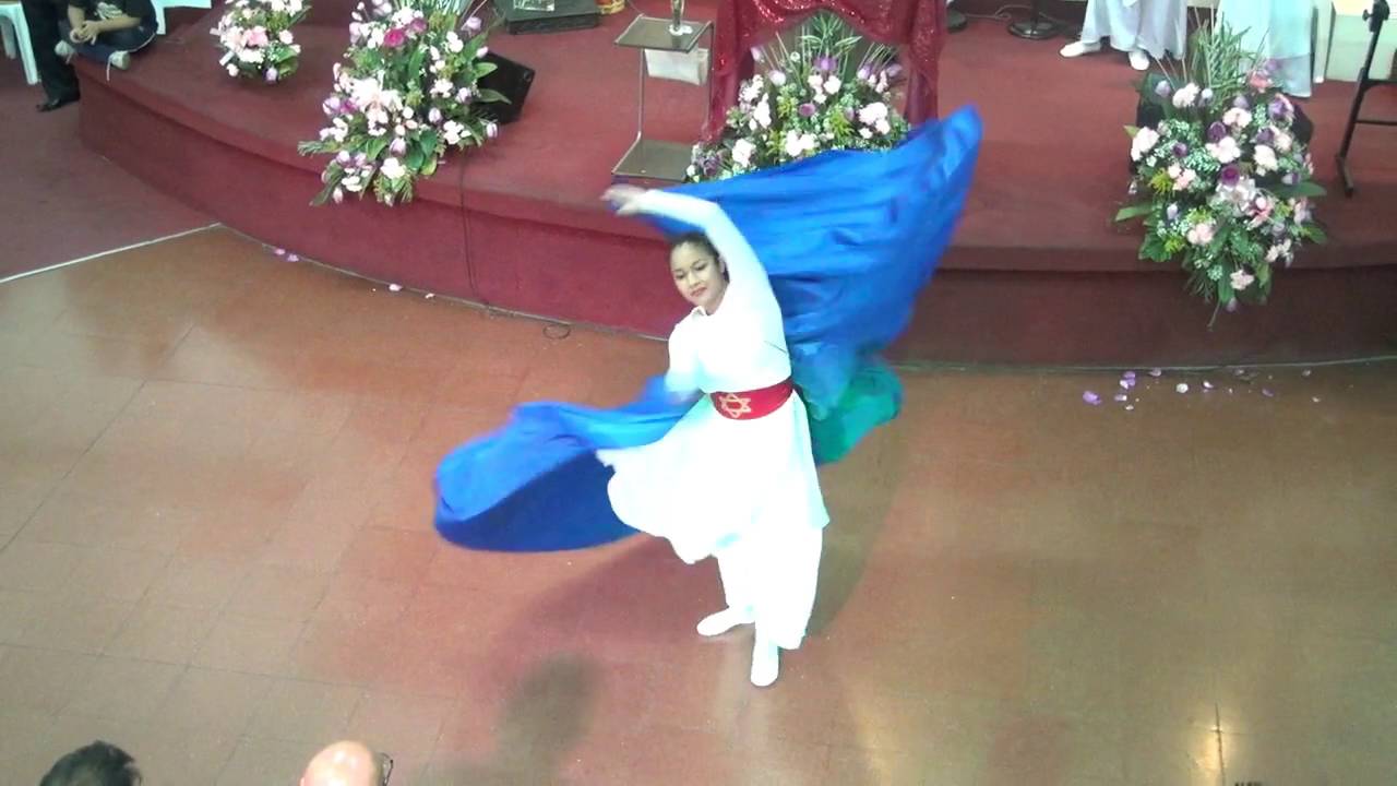 DANZA ARREBATO POR REBECA GOVEA