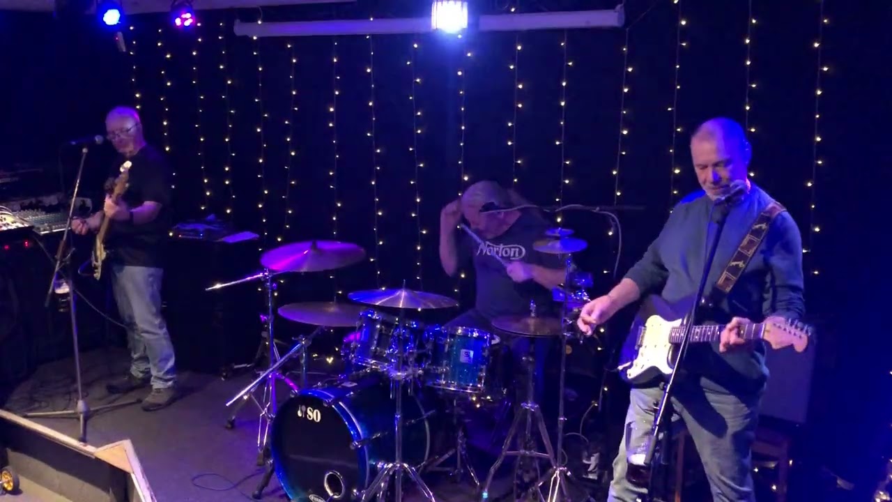 Red Rock at The Ashton Jubilee Club 23/1/26 ( Crosstown Traffic )