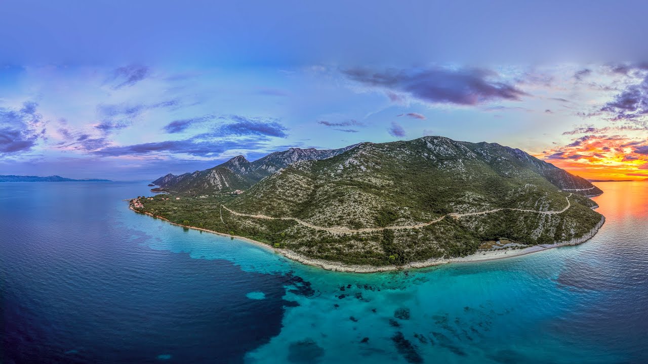 Droga do plaży Jezero, Półwysep Peljesac , wrzesień 2022 Chorwacja