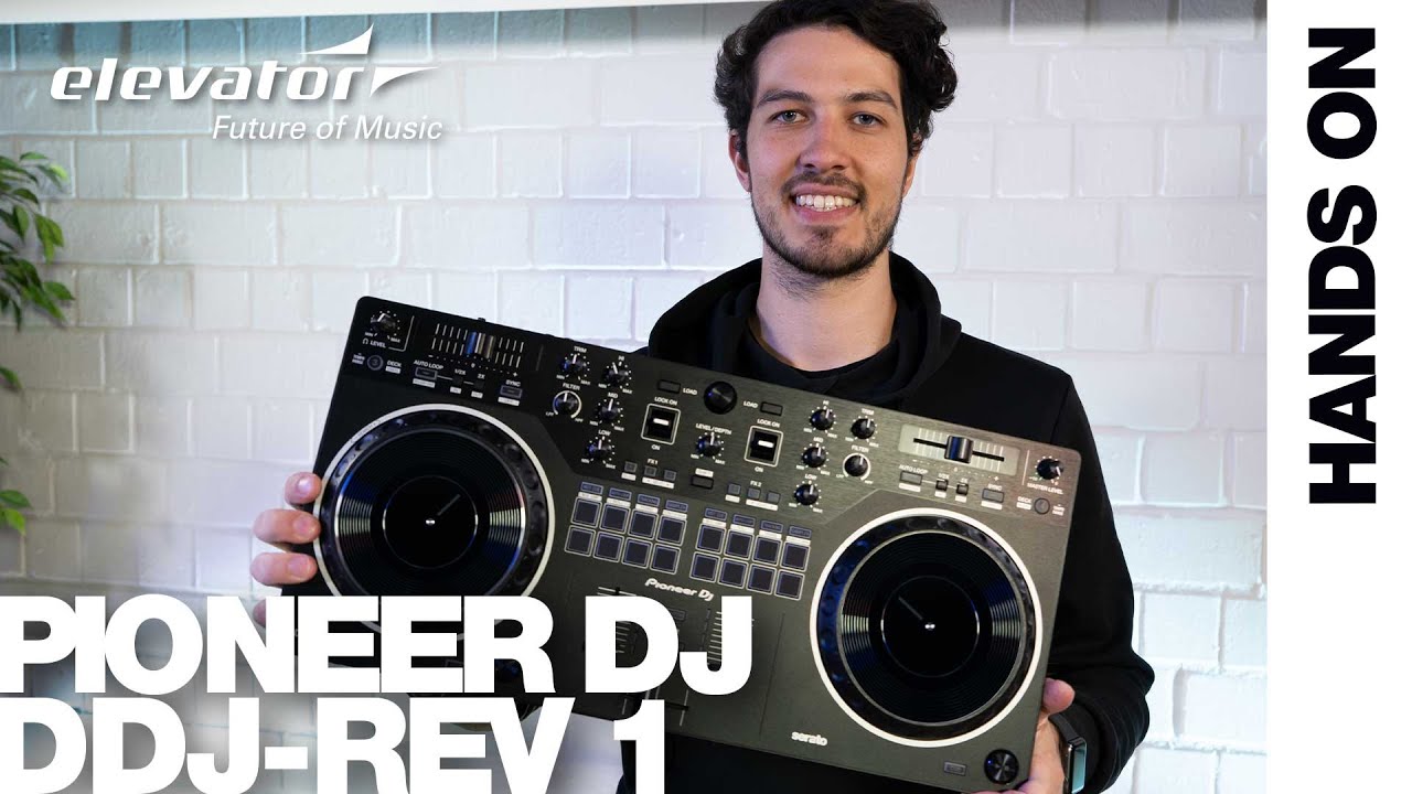 Hands On: Pioneer DJ DDJ-REV1 | Battle Style DJ Controller für Serato DJ