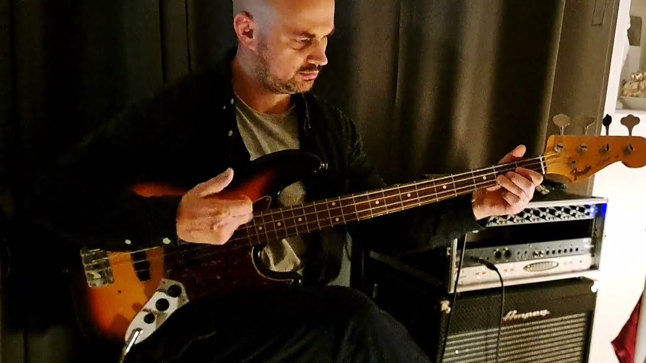 High-Energy Slap Funk Groove