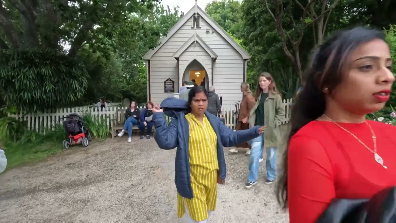 WALKING TOUR: Howick Historical Village during Christmas event. Auckland, New Zealand.