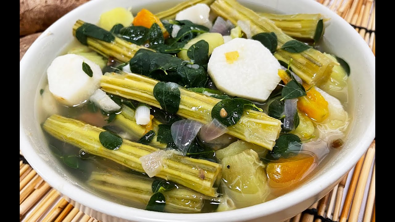 Dinengdeng Recipe with Bunga ng Malunggay (Moringa Pods) and Tugi (Lesser Yam)