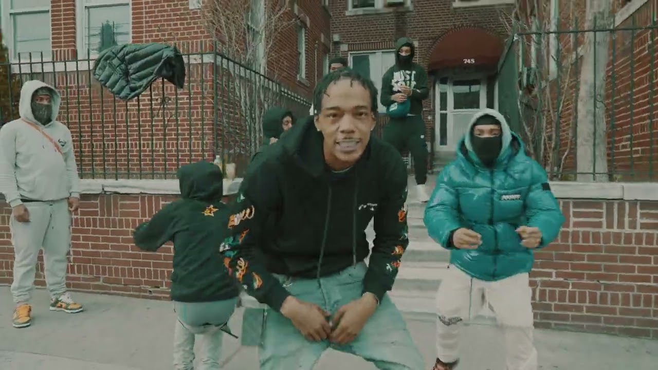 karti SP x Mac Muela - Mega Man (official video)