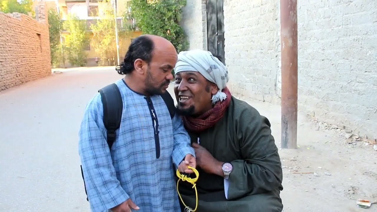 سعيد بيصلح كوالين الابواب وقابل عصام فى الشارع شوف عمل فيه ايه ضحك حتى الصباح