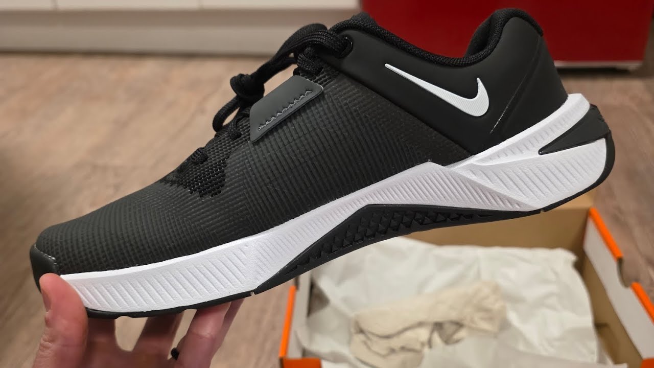 NIKE METCON 10s REVIEW #nike #nikeshoes #gymgirl 