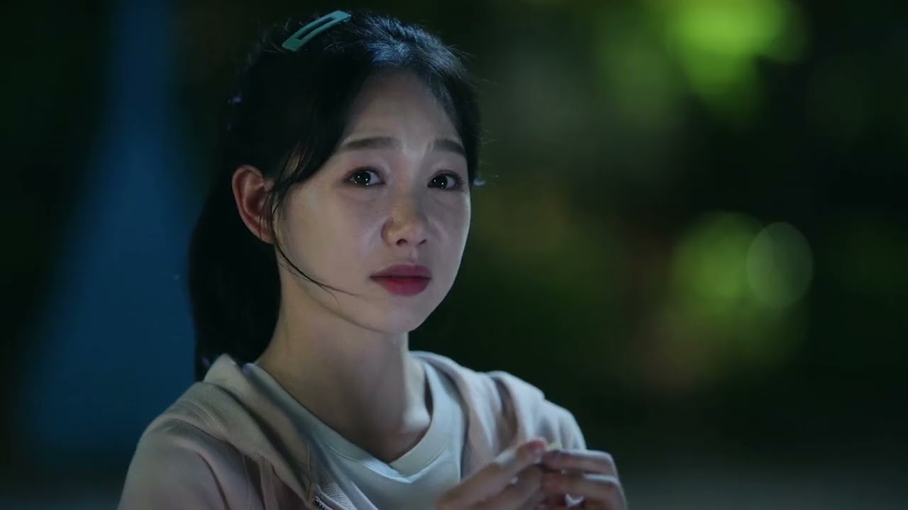 [Bí mật nơi góc tối] Chúng ta gặp nhau nửa cuộc đời, vẫn là tuổi trẻ hệt gió thoảng qua