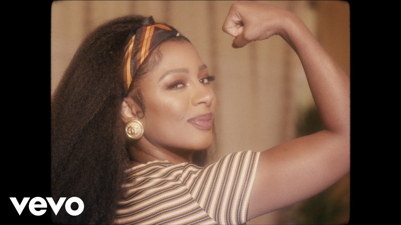 Victoria Mon&eacute;t - Ass Like That (Lyric Video)