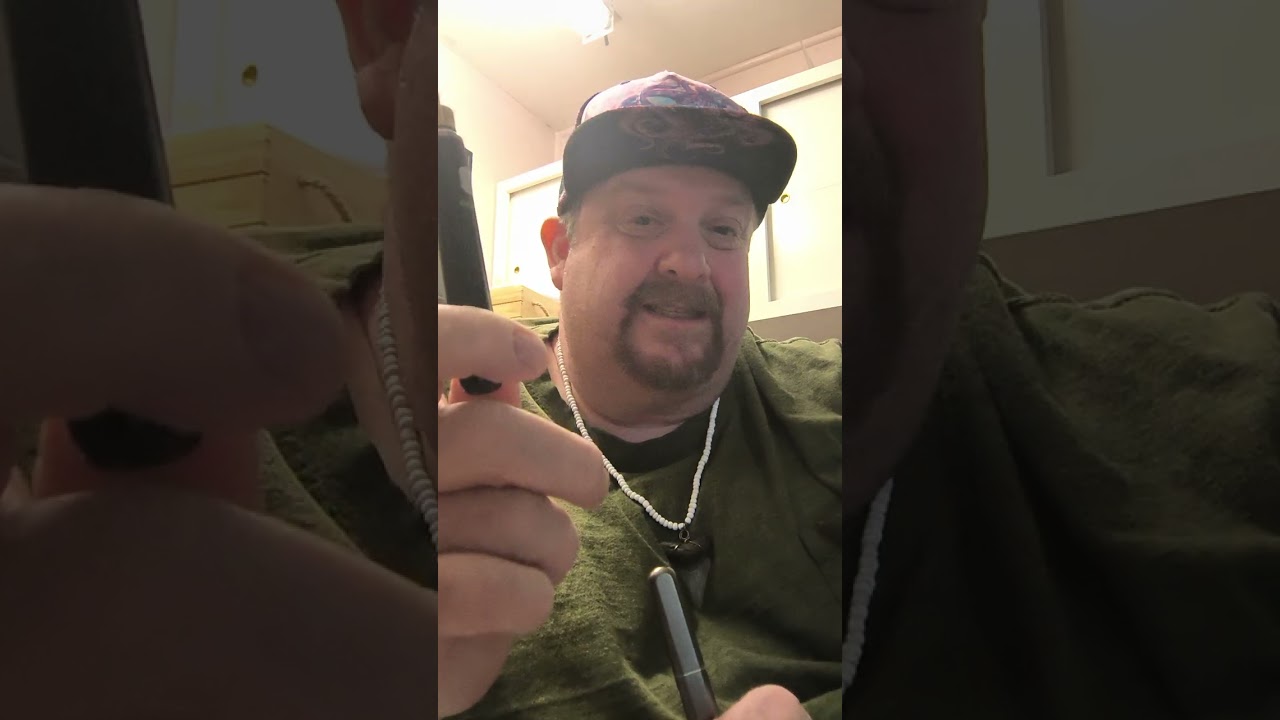 Bomb hot knife unboxing. Give me a like and go check out bomb official. BOMB is all I can say.