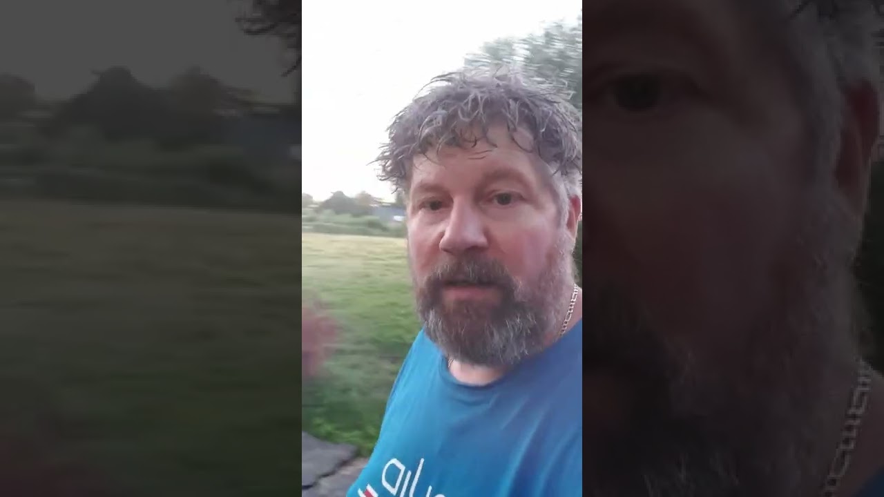 Van begin tot einde Briketten maken van paarden mest