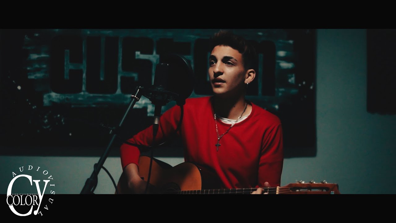 Maxi Nievas - Amor de Capricho | VideoClip Oficial (Shot by CyColor)