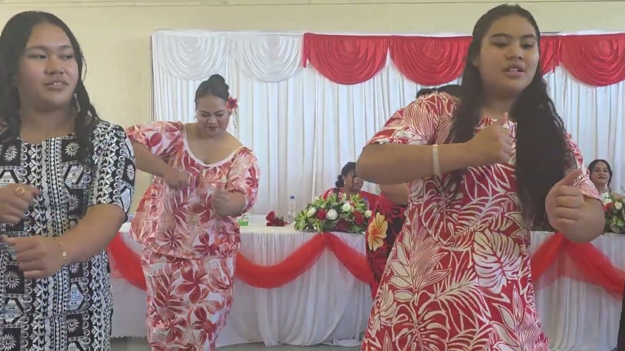 Salevao Family Siva Samoa 