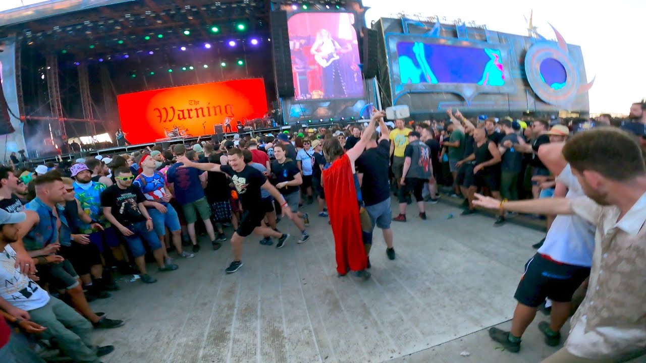 [PIT-POV] The Warning - Sharks @ NOVA ROCK Festival 2025 | Moshpit