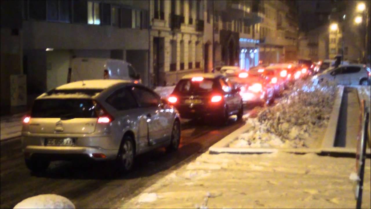 méga panique a saint etienne neige