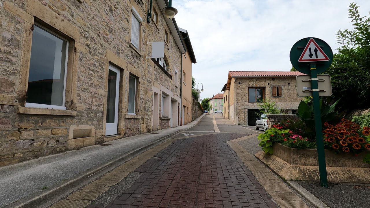 218 - L'Isle-d'Abeau - Bonnefamille