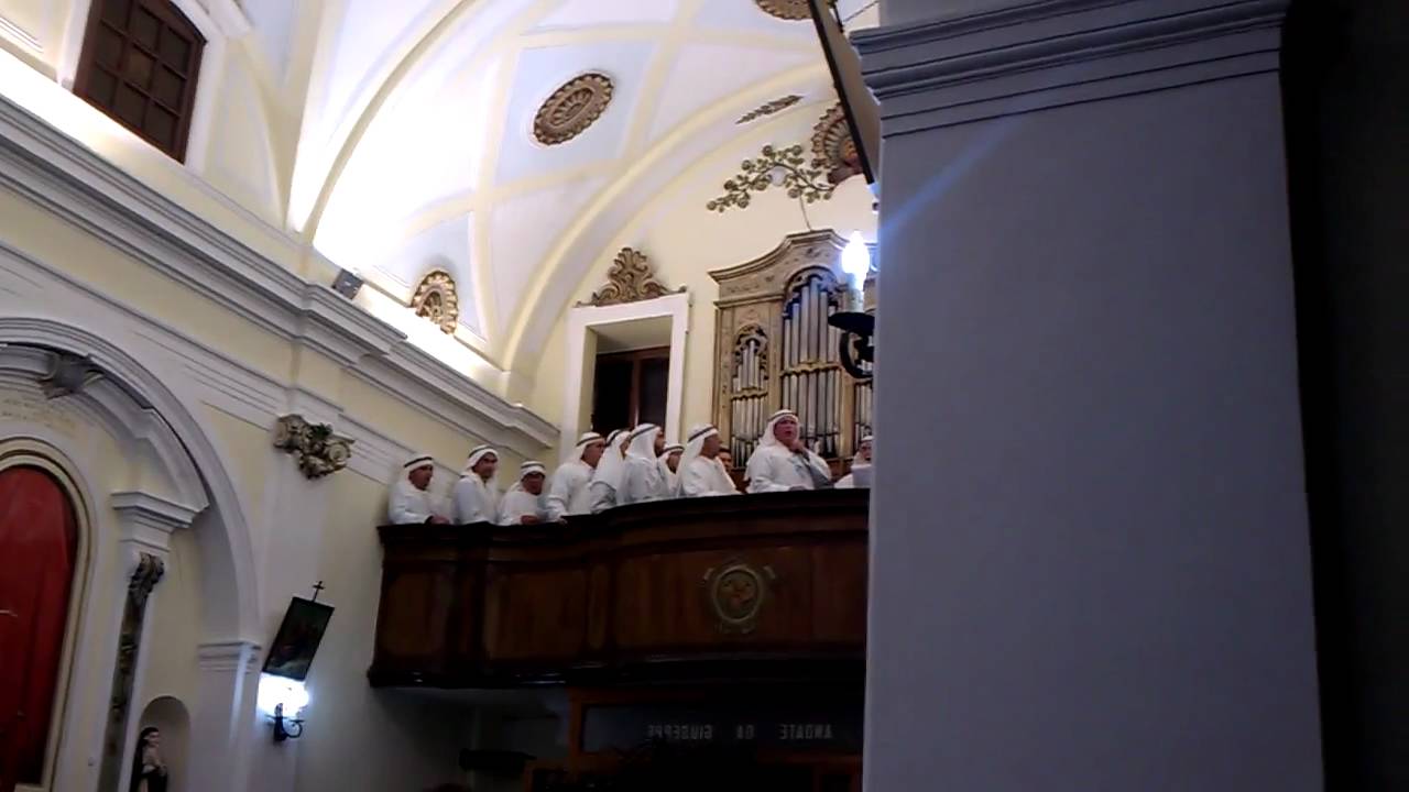 Canto e schioppo del venerdi Santo a Vico del Gargano 2P..3gp