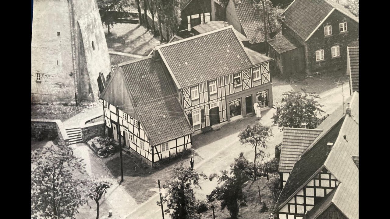 Häuschen an der Kirche - 31. Woche - 34. Woche - KW1 / KW4 (2024)